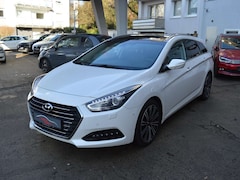 Bild des Angebotes Hyundai i40 i40cw Diesel Kombi 1.7 CRDi DCT Premium*Navi*