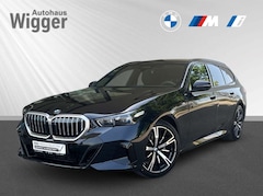 Bild des Angebotes BMW 520 i M Sport touring/HUD/StandHZ/AHK/Navigation