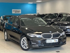 Bild des Angebotes BMW 318 d Advantage Navi/Panorama/AHK/SitzHeiz/Tempom