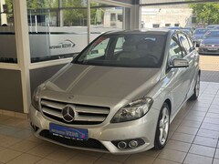 Bild des Angebotes Mercedes-Benz B 200 CDI Sportpaket T-Leder Navi PDC Facelift