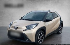 Bild des Angebotes Toyota Aygo X Team D *ACC*Kamera*CarPlay*SHZ*Bi-Tone*DAB*