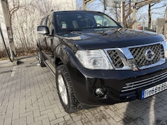 Nissan Pathfinder 3.0 dCi Aut. LE