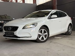 Bild des Angebotes Volvo V40 Navi SHZ Xenon Kamera uvm.