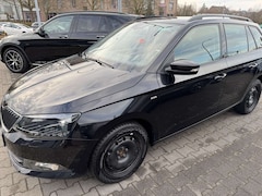 Bild des Angebotes Skoda Fabia Fabia Combi 1.0 TSI Drive