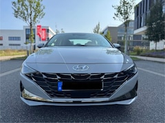 Bild des Angebotes Hyundai ELANTRA 1.6