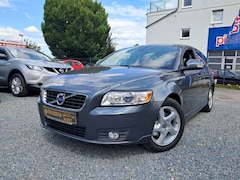 Bild des Angebotes Volvo V50 Kombi D2 Business Edition