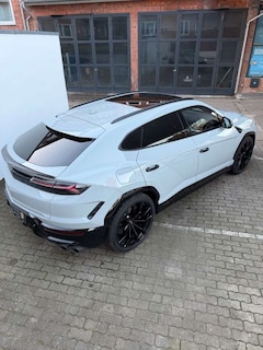 Bild des Angebotes Lamborghini Urus V8 PHEV SE * Grigio Hati * UNIQUE COLOR Combi
