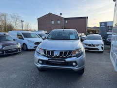 Bild des Angebotes Mitsubishi L200 Basis Club Cab 4WD Klima