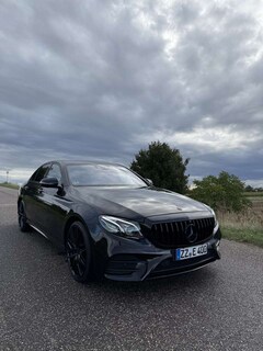 Bild des Angebotes Mercedes-Benz E 400 d 4Matic 9G-TRO AMG Line Burm. Widesc. Memo. Massa