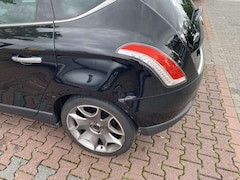 Bild des Angebotes Lancia Delta Oro