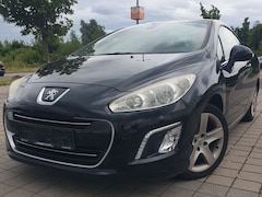 Bild des Angebotes Peugeot 308 CC 155 THP Active Caberio