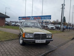 Bild des Angebotes Mercedes-Benz 200 d*OLD TIMER*RADIO*SERVO !!