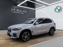 Bild des Angebotes BMW X5 xDrive30d [xLine, Laser, B&W Sound, AHK, HUD]