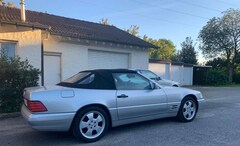 Bild des Angebotes Mercedes-Benz SL 280 Xenon 5-Gang Panoramadach 17 Zoll Alufelgen