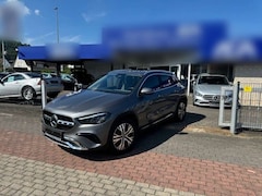 Bild des Angebotes Mercedes-Benz GLA 220 4Matic+Distronic+AHK+Totwinkel+Progressive Line Ad