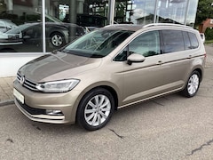Bild des Angebotes VW Touran 2.0 TDI Highline/ACC/LED/Navi/Pano/AHK