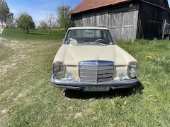 Bild des Angebotes Mercedes-Benz W 114/115 Strich-Acht