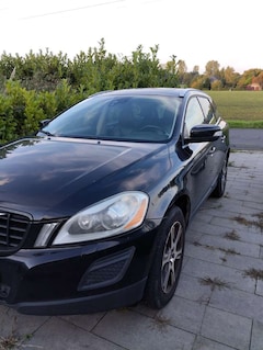 Bild des Angebotes Volvo XC60 XC60 D3 AWD Aut. Summum