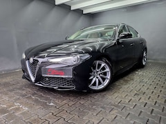 Bild des Angebotes Alfa Romeo Giulia 2.0 TURBO, SUPER, AUTOMATIK, R-KAMERA, LEDER, ACC