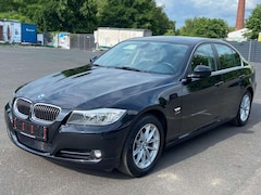 Bild des Angebotes BMW 325 325i xDrive 1.Hand / Scheckheft/Autom./sitzheizung