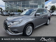 Bild des Angebotes Mitsubishi Outlander 2.4 PHEV BASIS 4WD/SCHECKHEFT/KAMERA