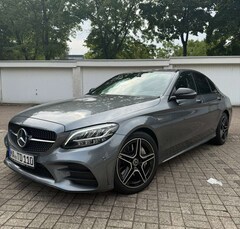 Bild des Angebotes Mercedes-Benz C 300 9G-TRONIC AMG Line