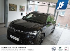 Bild des Angebotes VW Tiguan 1.5 eTSI R-Line NAVI DIGI ACC AMBI LM20 LED