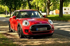 Bild des Angebotes MINI One Garantie, Serviepaket bis 11.2027, TÜV NEU