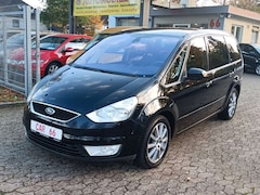 Bild des Angebotes Ford Galaxy Ghia /Automatik / Navi  /