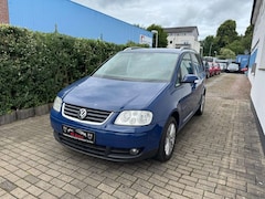 Bild des Angebotes VW Touran Touran 2.0 FSI Highline
