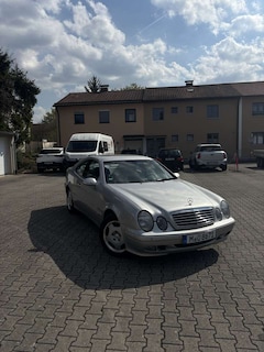 Bild des Angebotes Mercedes-Benz CLK 320 Coupe Elegance