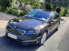 Bild des Angebotes Skoda Superb Superb III Combi iV Combi 1.4 TSI iV DSG L