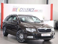 Bild des Angebotes Skoda Superb Combi 2.0 TDI DSG FAMILY / BI-XENON / AHK