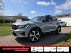 Bild des Angebotes Volvo XC40 B4 B DKG Plus Dark+LichtPak+Fahrerass.Pak