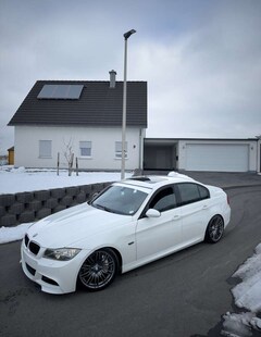 Bild des Angebotes BMW 335 335i Aut.