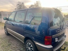 Bild des Angebotes Nissan Serena Serena 1.6 LX