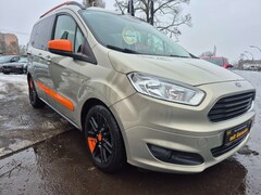 Bild des Angebotes Ford Tourneo Courier Titanium Serviceheft 12 M. Garantie