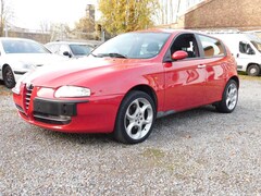 Bild des Angebotes Alfa Romeo 147 Alfa Romeo 147 2.0 T.Spark Distinctive