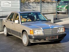 Bild des Angebotes Mercedes-Benz 190 E 2,6 Automatik Schiebedach+Leder+Klima