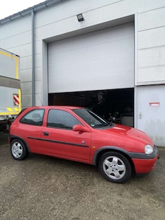 Opel Corsa 16V City