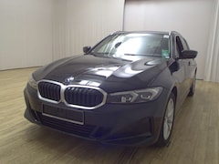 Bild des Angebotes BMW 318 dA Touring Navi LED Curved Shz Facelift