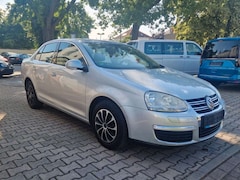 Bild des Angebotes VW Jetta V 1.6, Comfortline,Klimaaut,Sitzhzg