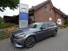 Bild des Angebotes Mercedes-Benz C 180 T CGI Avantgarde RFK NIGHTP AHK NAVI LED