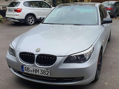 BMW 528 528i