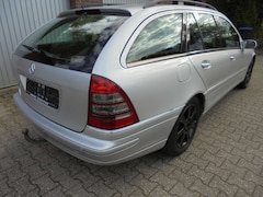 Bild des Angebotes Mercedes-Benz C 320 C 320 4-MATIC ELEGANCE =GASANLAGE= Vollausstattung.=ALLRAD=GASANLAGE=