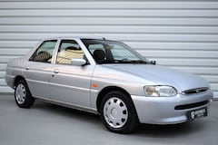 Ford Escort Lim. Ghia+Klimaanlage+elektr.Fenster