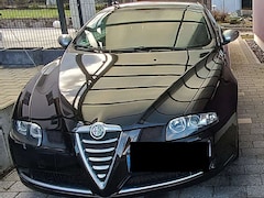 Bild des Angebotes Alfa Romeo GT GT+Coupe+Diesel+1.9+JTD+M-Jet+DPF+Distinctive+Coll