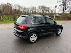 Bild des Angebotes VW Tiguan Tiguan 2.0 TDI DPF 4Motion DSG Track & Field