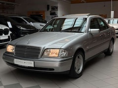 Bild des Angebotes Mercedes-Benz C 180 |Automatik|Schiebedach|Tempomat|Klima|SHZ