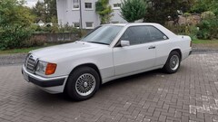 Bild des Angebotes Mercedes-Benz E 230 W 124 Coupe